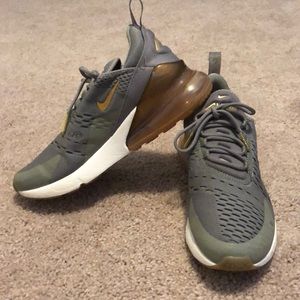 Nike airmax sneakers